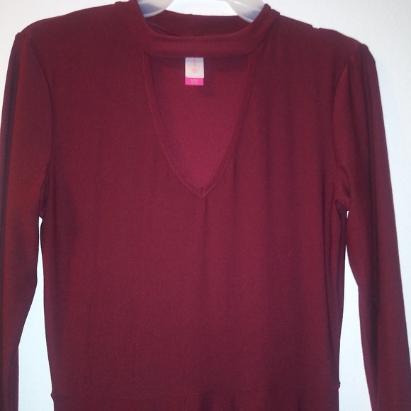 Dark red dress - Picture 2 of 4